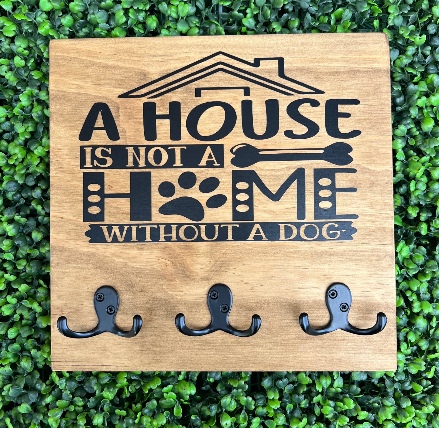 A House is Not a Home Without a Dog Leash Holder